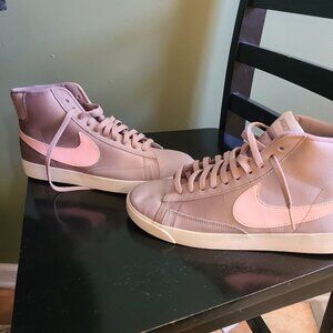 Nike Blazer Mid 77 Women Shoes Sneakers